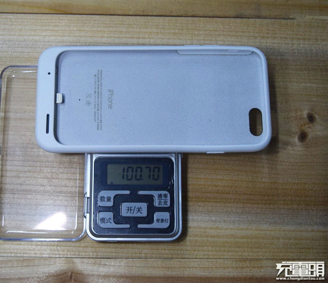 评测拆解史上最丑iPhone 6s电池保护壳Smart Battery Case《电子工程专辑》