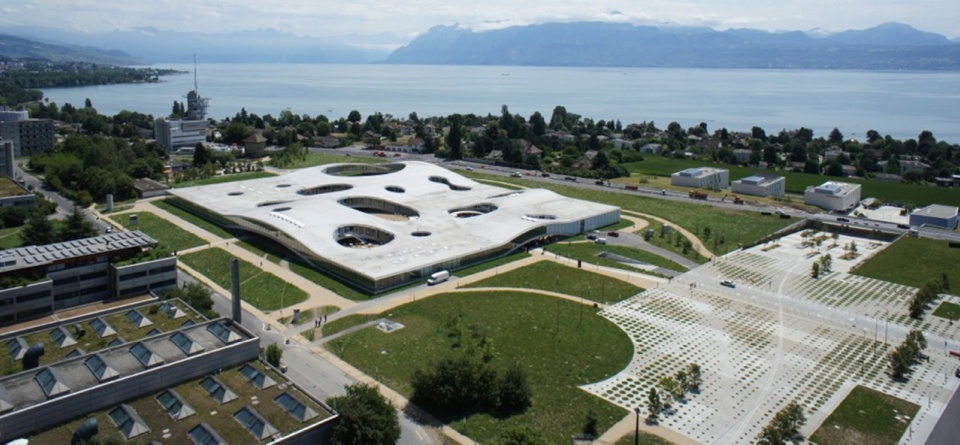 lausanne_epfllibrarytopview_960.png